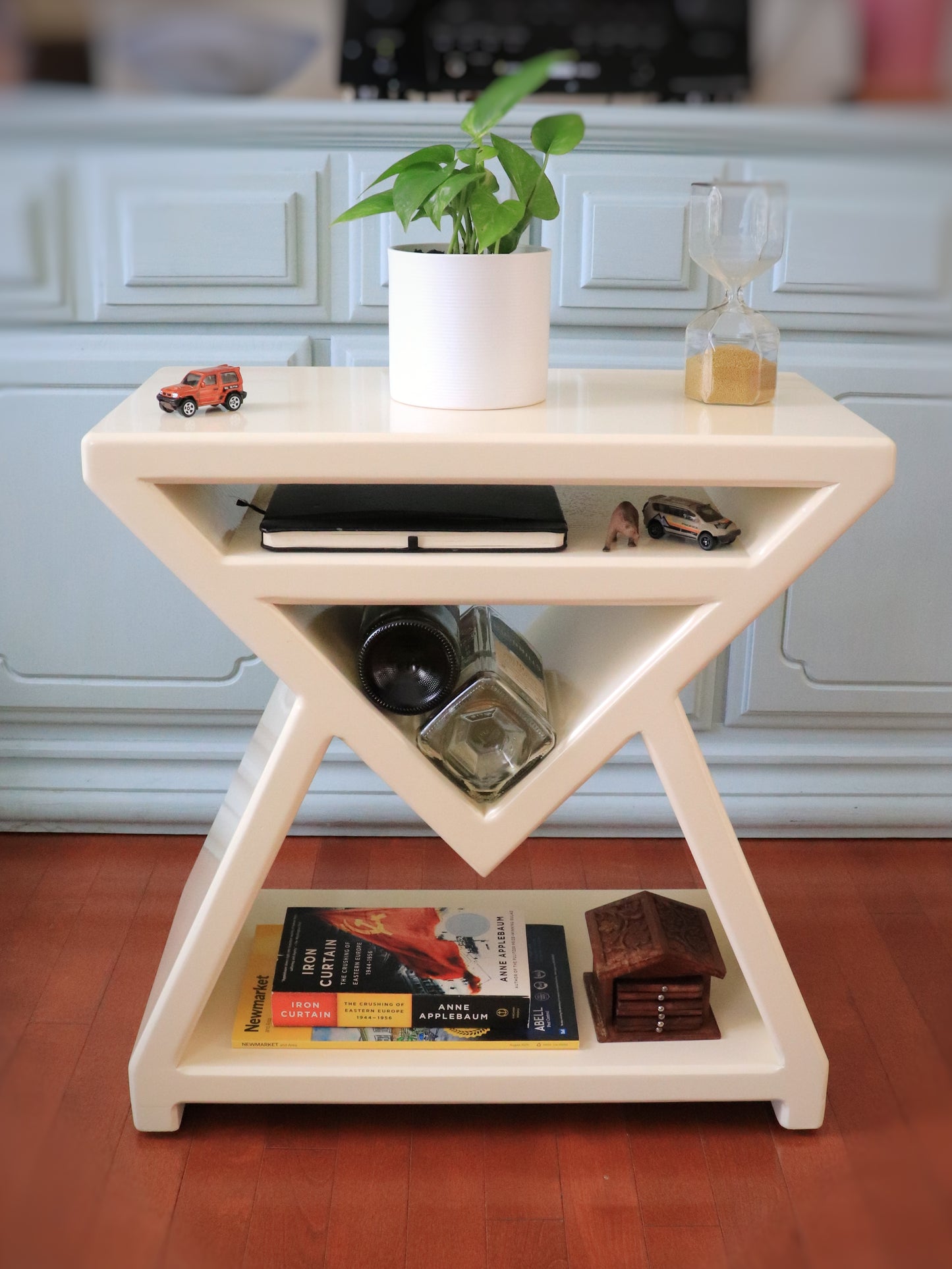 ARROW - OFF WHITE | Geometric Wine Table | Solid wood Table | Bedroom Nightstand | Living room table