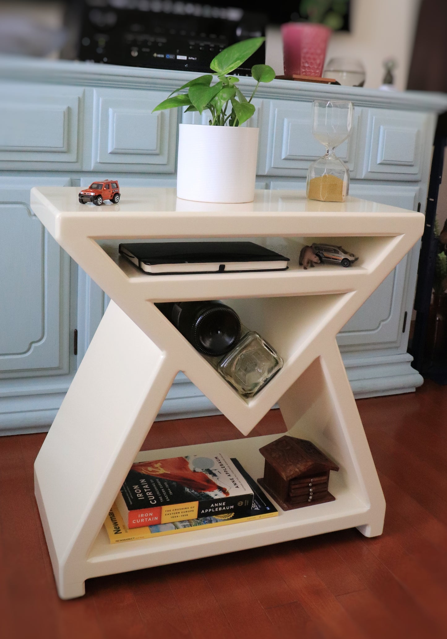 ARROW - OFF WHITE | Geometric Wine Table | Solid wood Table | Bedroom Nightstand | Living room table